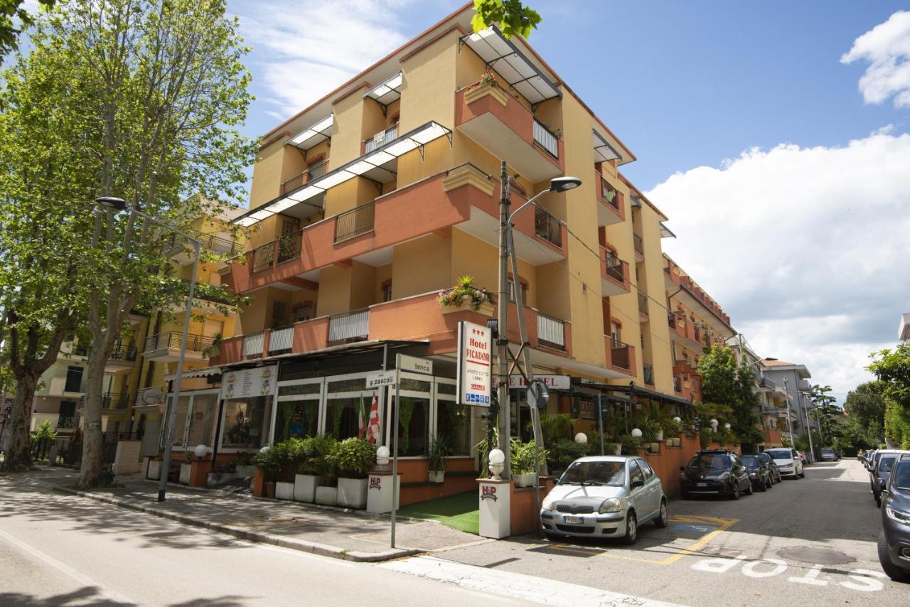 Hotel Picador Rimini Esterno foto